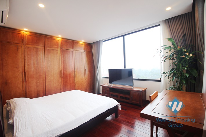 Modern and bright apartment for rent in Tay Ho st, Quang an ward